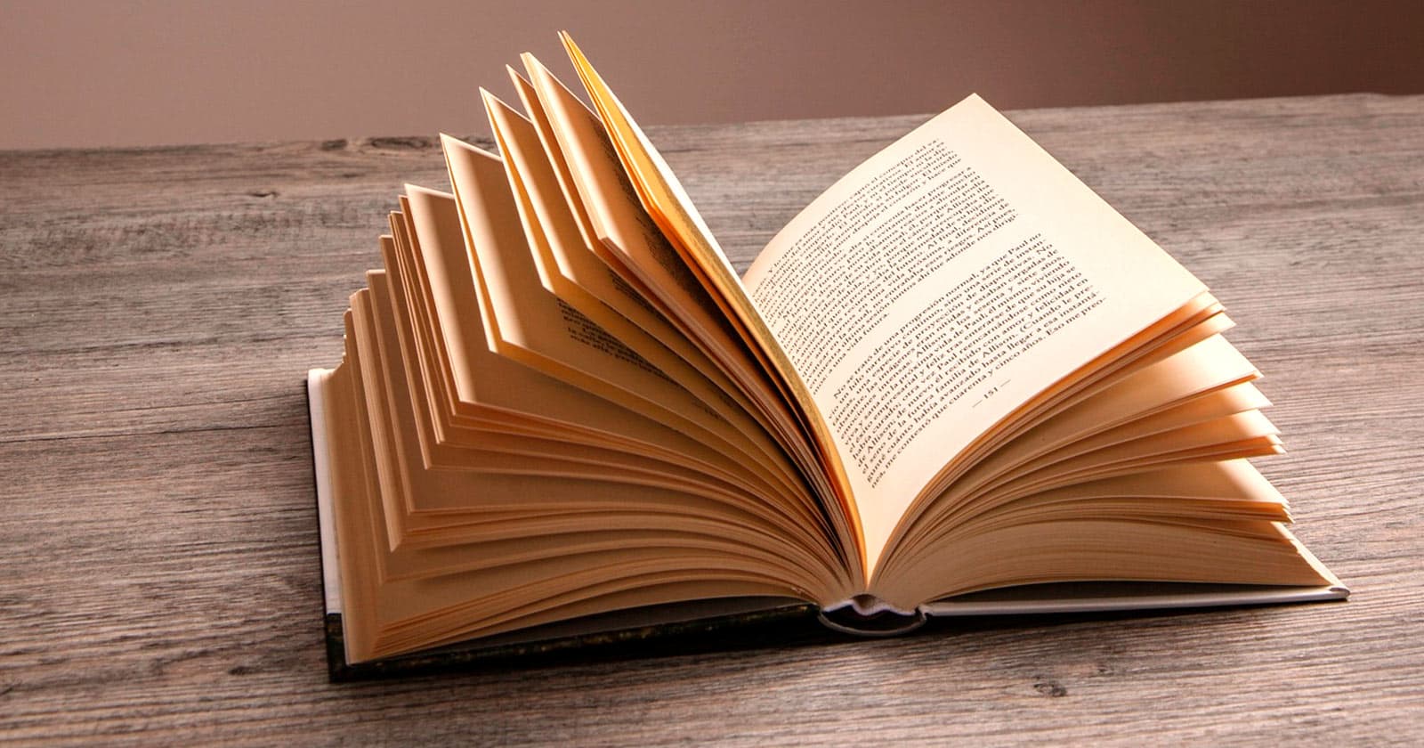 Why reading real books beats grinding random vocabulary